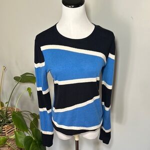 Neiman Marcus The Cashmere Collection Sweater Size M